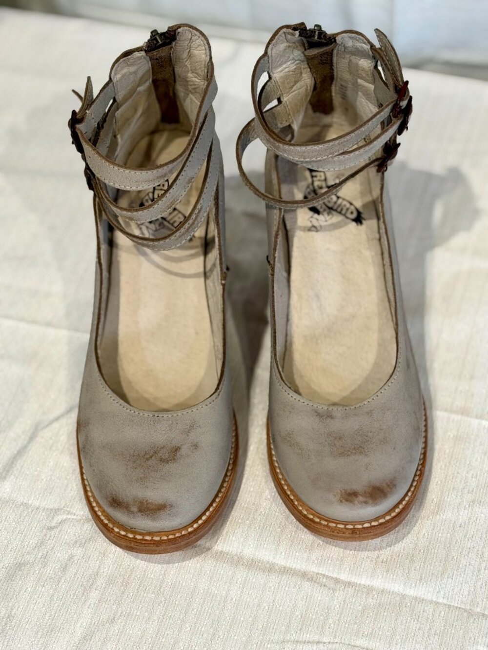 Freebird by Steven Randi Heels Size 8 - Never Worn - Gray